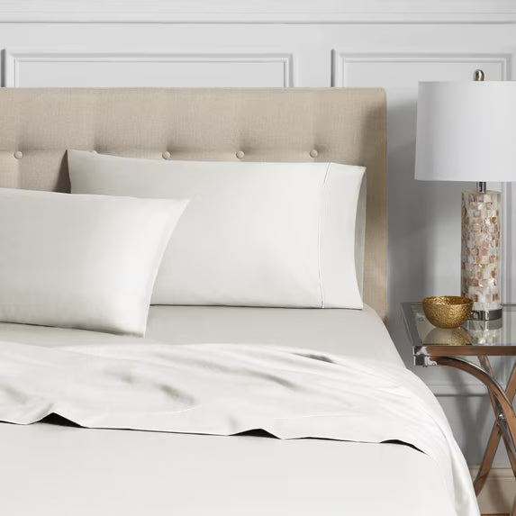 Hotel Style White Egyptian Cotton Pillow Cases Set (2)
